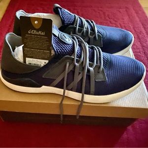 OluKai French blue/charcoal Size 12